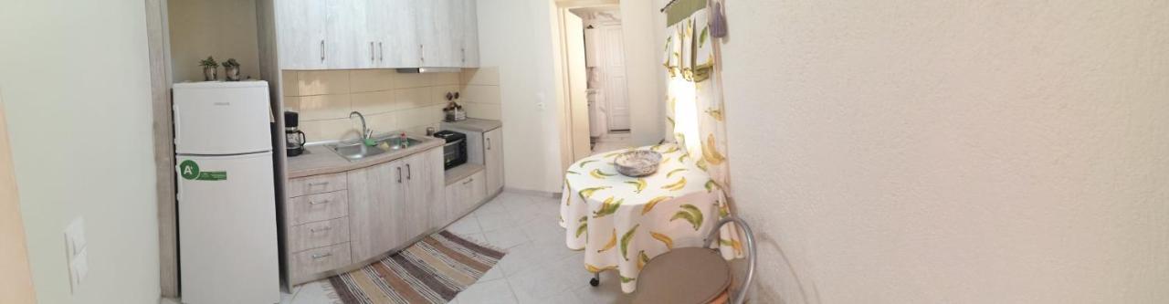 Ferienwohnung Βυζαντινή Εκκλησία Ιάσων Και Σωσίπατρος 1500Μ.Χ. Anemomylos Exterior foto