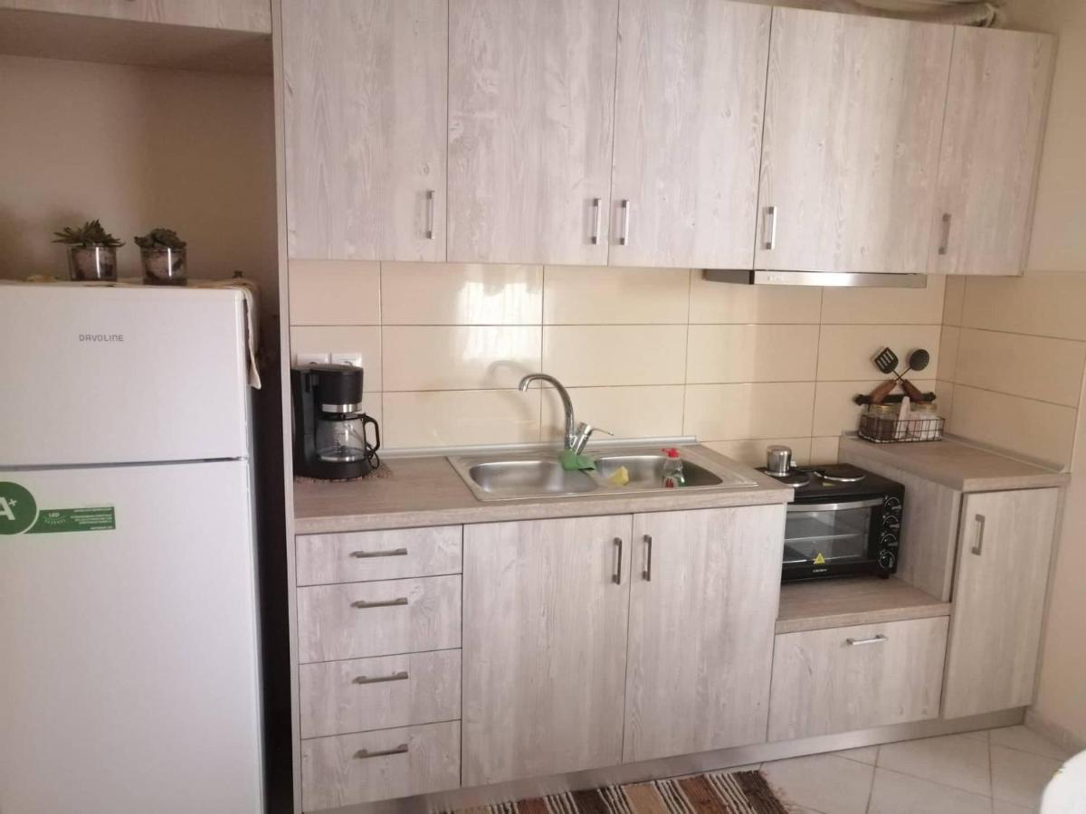 Ferienwohnung Βυζαντινή Εκκλησία Ιάσων Και Σωσίπατρος 1500Μ.Χ. Anemomylos Exterior foto